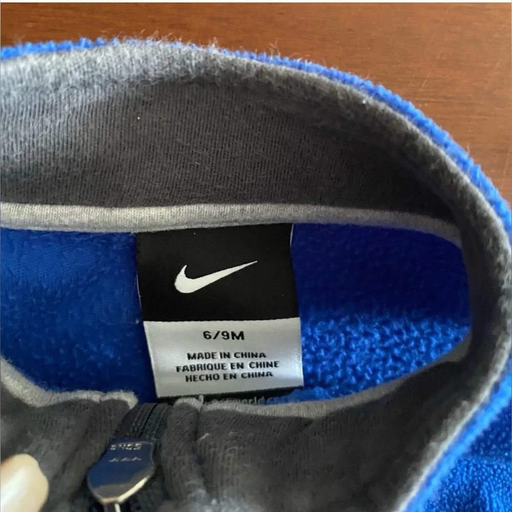 Sold….Nike baby’s vest is a size 6-9 Months. - Picture 2 of 5